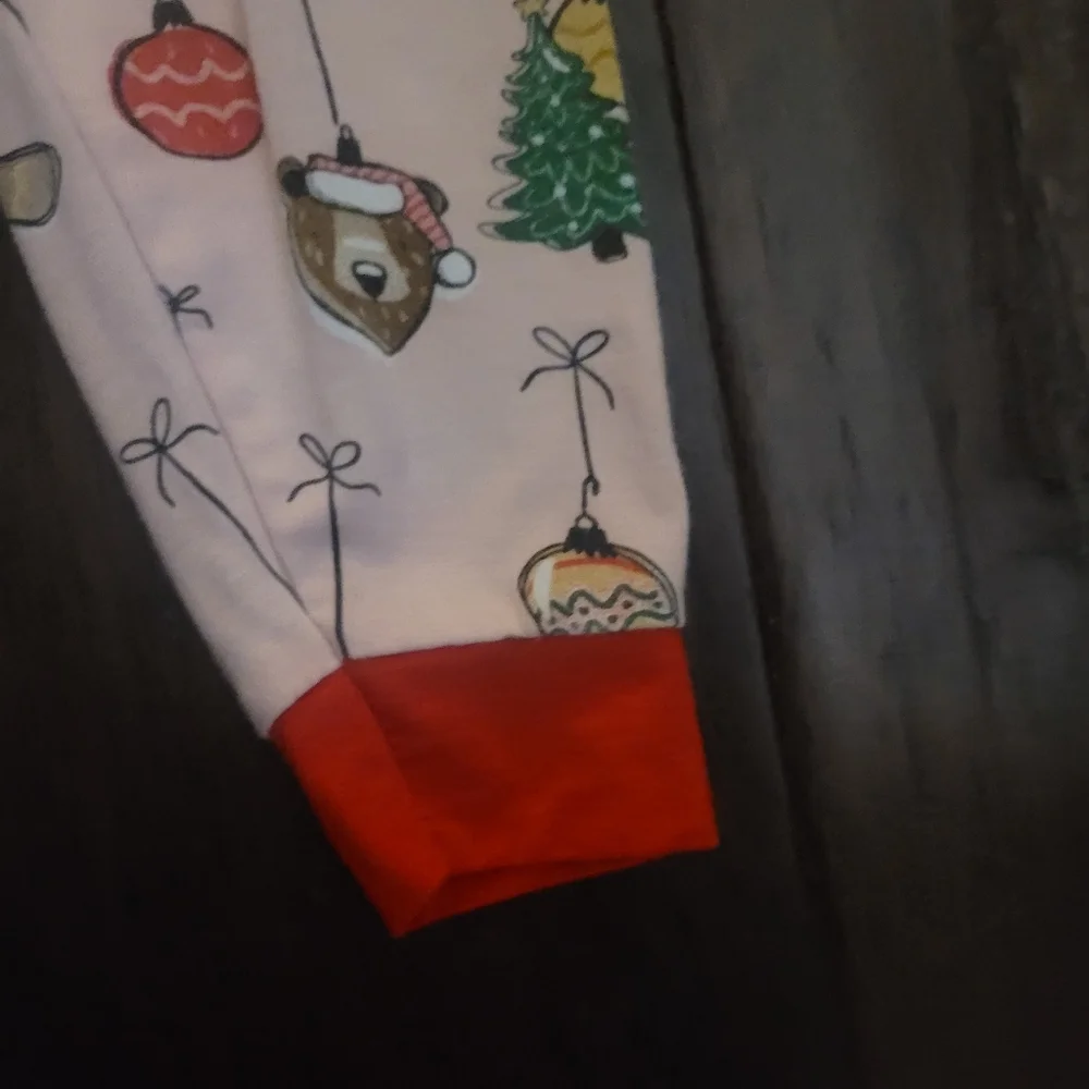 💥3/$24 Mud Pie 2 Piece Pink‎ and Red Christmas Pajamas